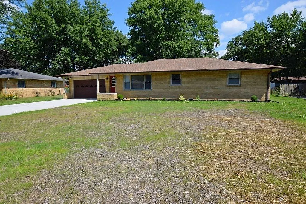 520 Fall Creek Dr photo 1