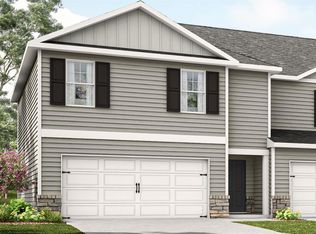 1866 Vista Lake Dr, Goshen, OH 45122