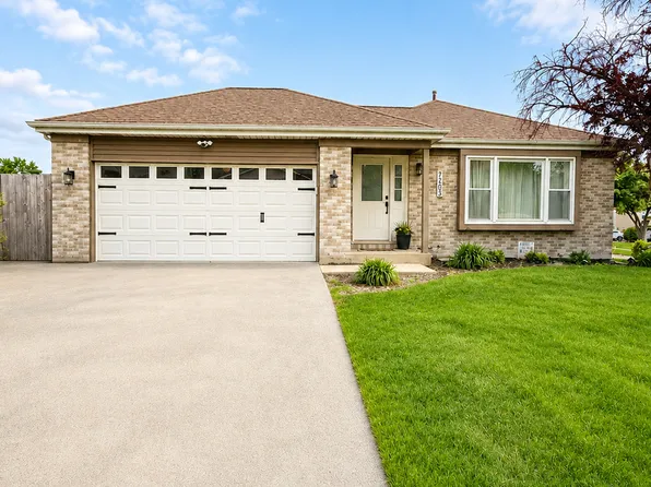7203 W Mathews Dr, Frankfort, IL 60423