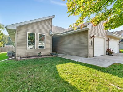 210 Kevin Dr, Diamond, IL, 60416