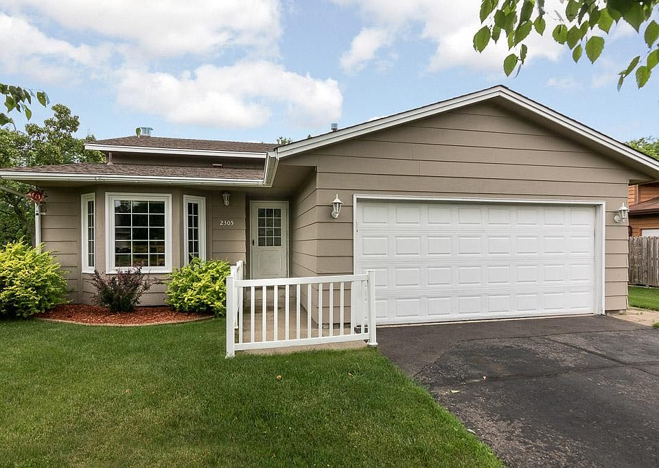 1st image of 2305 Connelly Cir