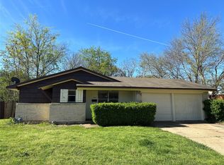 1246 Ravina Dr, Garland, TX 75041