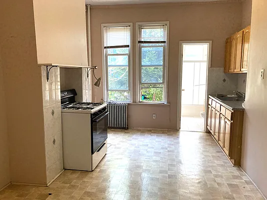 Rented by Triplemint | media 11