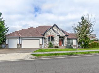 9525 SE Spy Glass Dr, Happy Valley, OR 97086