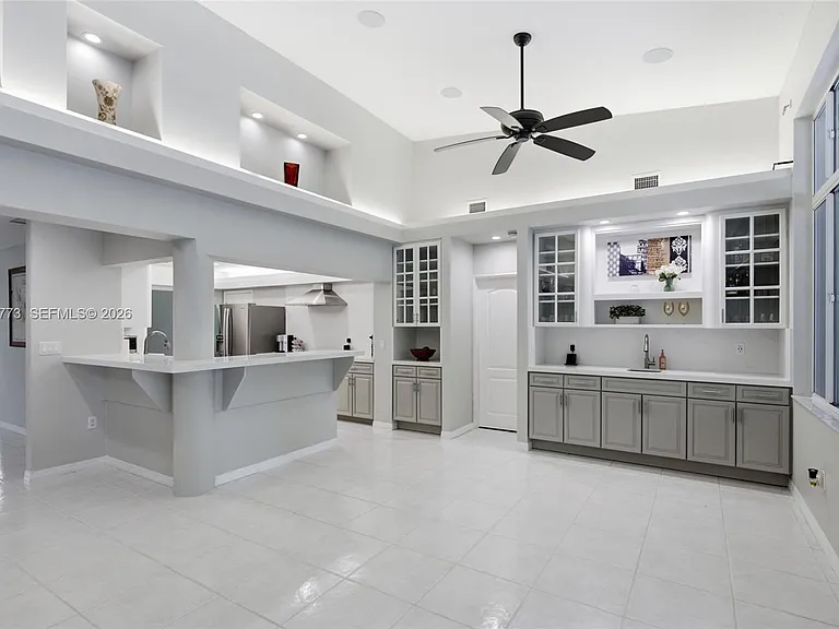 15845 SW 87th Ave — Photo 21