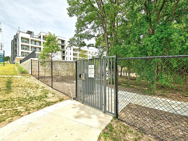 4801 Springdale Rd #1301 — Photo 38