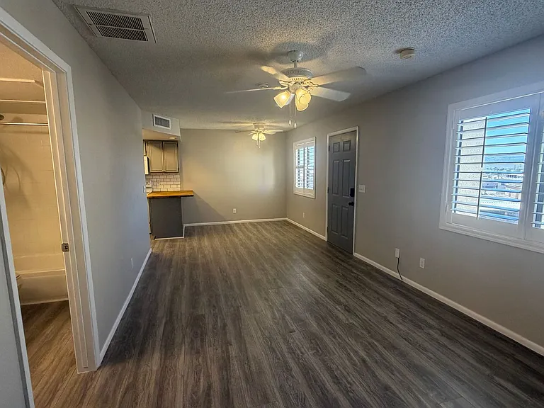 1989 Mesquite Ave #44 — Photo 16