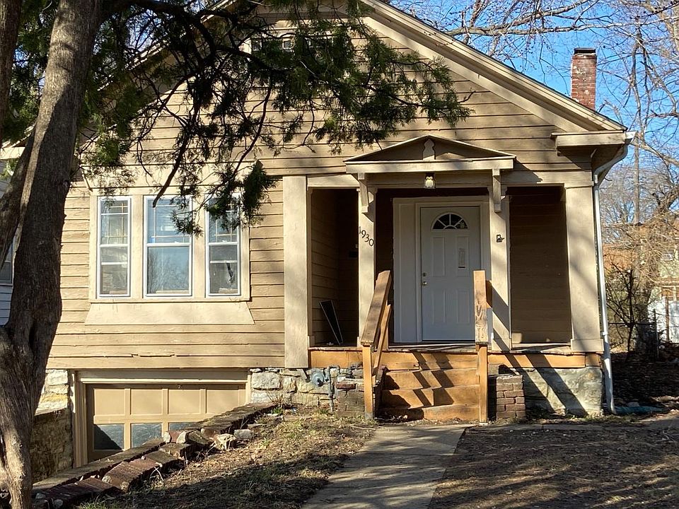 1st image of 1930 E 72nd St