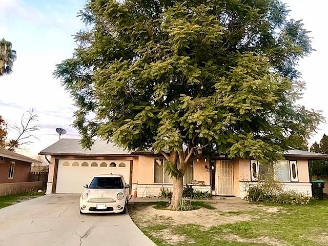 1st image of 1718 James Way