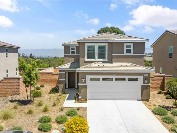 20104 Breeze Blooms Dr, Riverside, CA 92507
