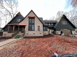 20020 Schooner Dr, Cornelius, NC 28031