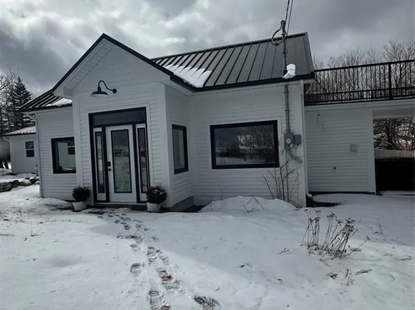 14 Churchill Avenue, Trinity Bay North ( Catalina), NL A0C1J0