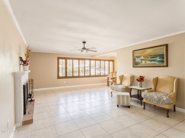 5826 E Hawthorne St, Tucson, AZ 85711