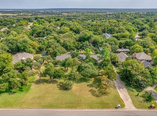 3608 Ridgewood Dr, Edmond, OK 73013