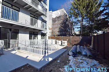 Rented by Uptown Flats LLC