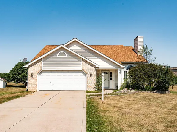 306 Rathert Ct, Auburn, IN 46706