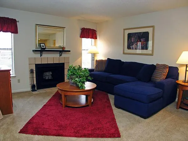 Quincy Ridge Apartments — Photo 14