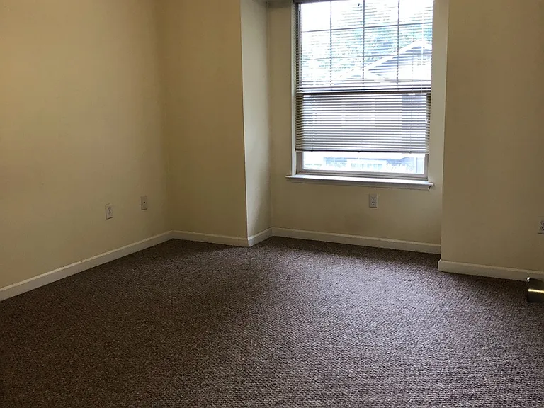 2970 Mack Rd — Photo 9