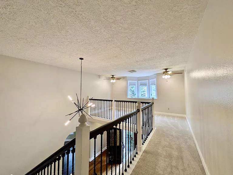 18132 Westview Dr — Photo 28