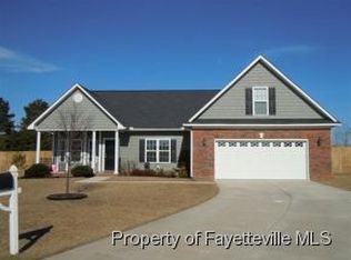 134 Newton Ct, Raeford, NC 28376