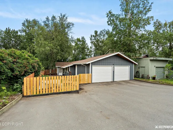 7063 Whitehall St, Anchorage, AK 99502