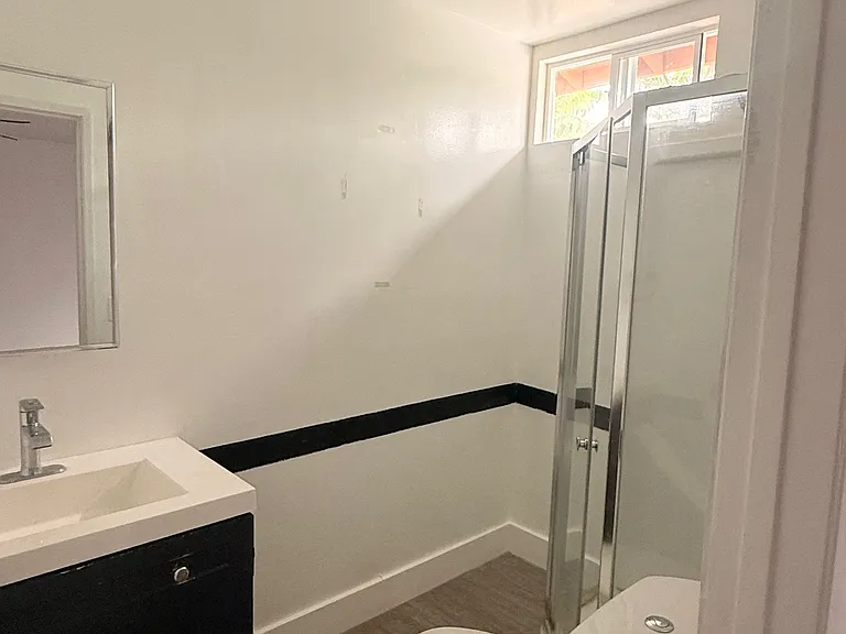 817 N Marianna Ave #1/2 — Photo 11