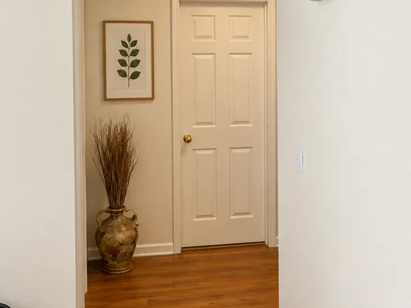 139 Wynbrook Ct, Winston Salem, NC 27103
