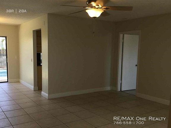 3rd image of 11801 NW 38th Pl