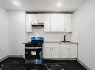 206 Myrtle Ave #1, Jersey City, NJ 07305
