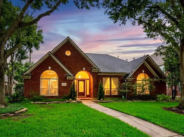 2438 Shelby Park Dr, Katy, TX 77450