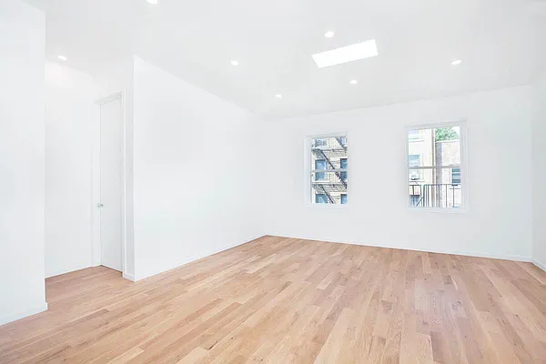 Rented by Bohemia Realty Group | media 4