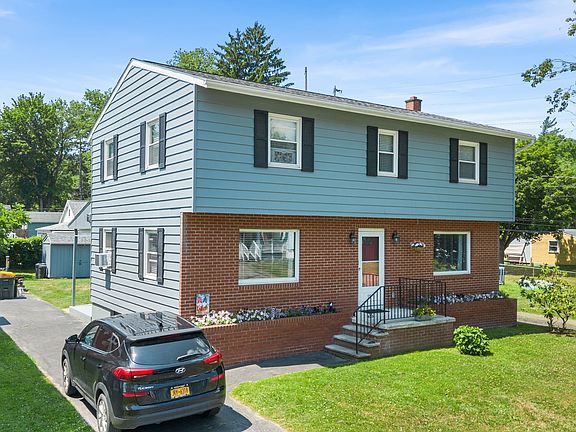 2nd image of 15 Fuller Rd