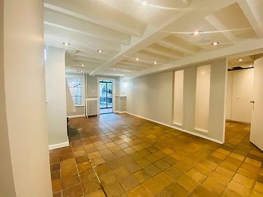 Rented by Aventana | media 87