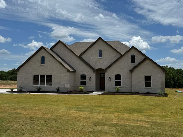 1026 Colt, Springtown, TX 76082