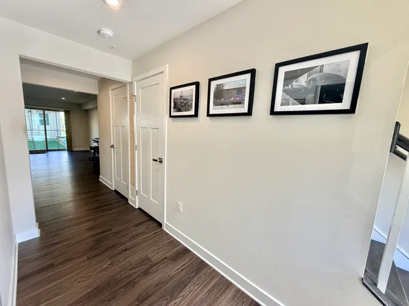 8627 Satinwood Dr, Frederick, MD 21704