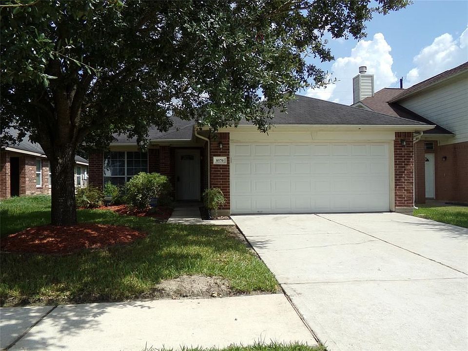 1st image of 8570 Chaletford Dr