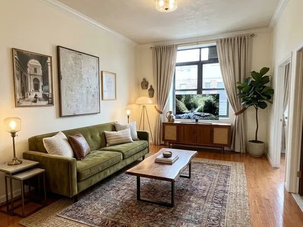 203 Rivington St APT 4E, New York, NY 10002