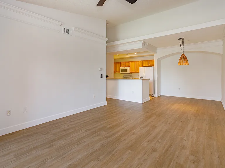 12020 Villanova Dr #105 — Photo 5
