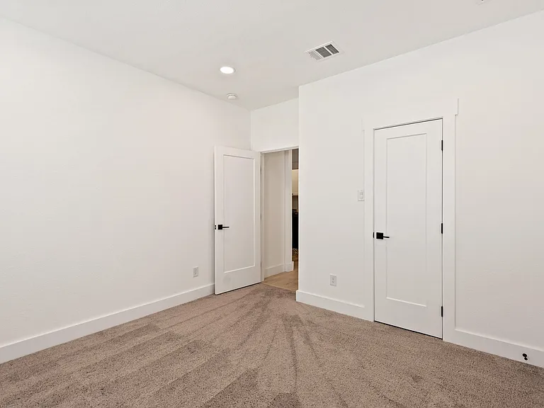 7409 Turnback Ledge Trl — Photo 16