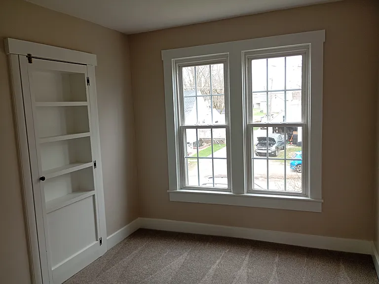 501 W Main St — Photo 11