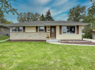 N86W17278 Joss Pl, Menomonee Falls, WI 53051
