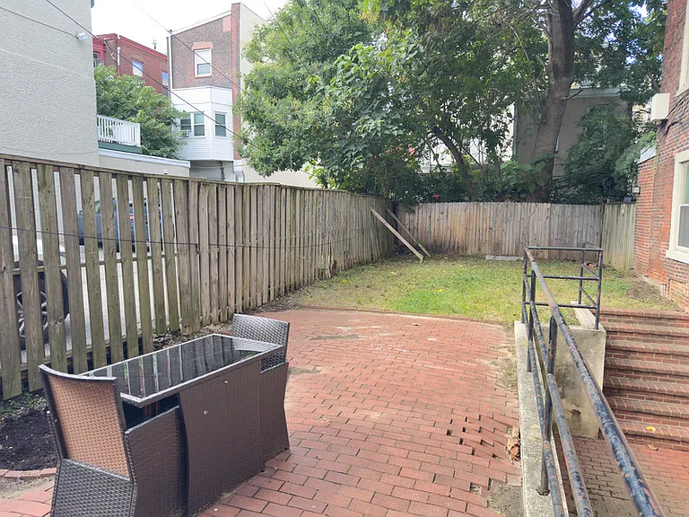 1703 Green St #1 — Photo 28