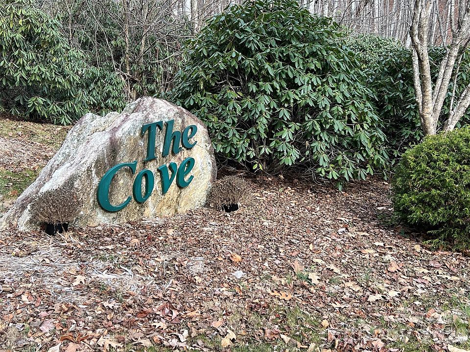 1st image of 0 Covecrest Dr #13