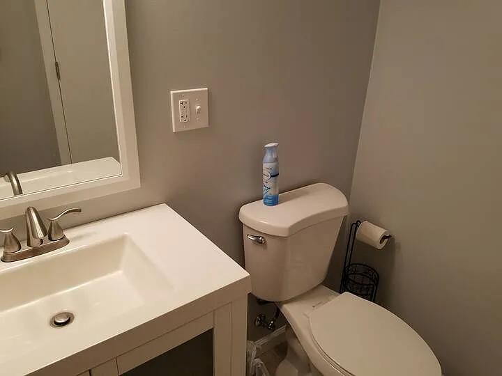 2nd Full Bathroom