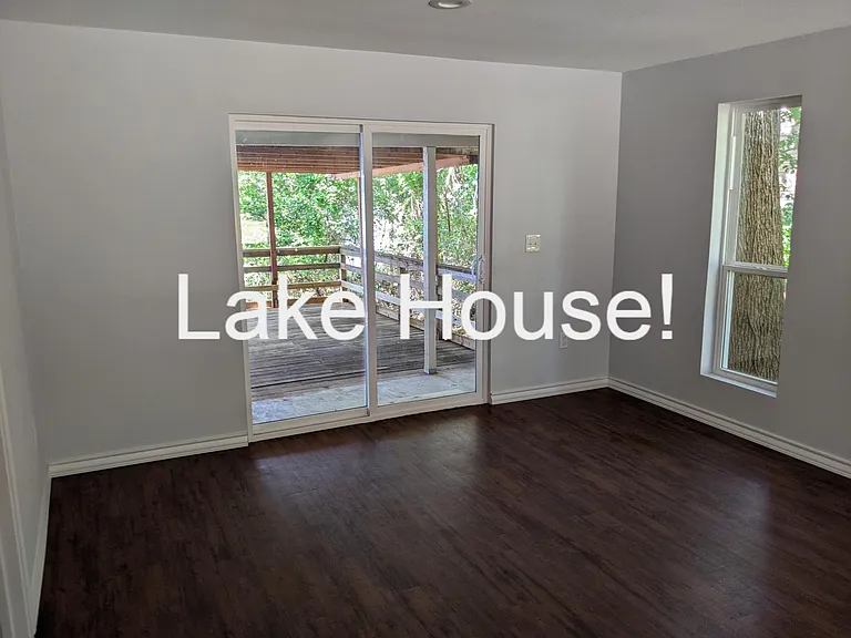 7464 Love Cir — Photo 28