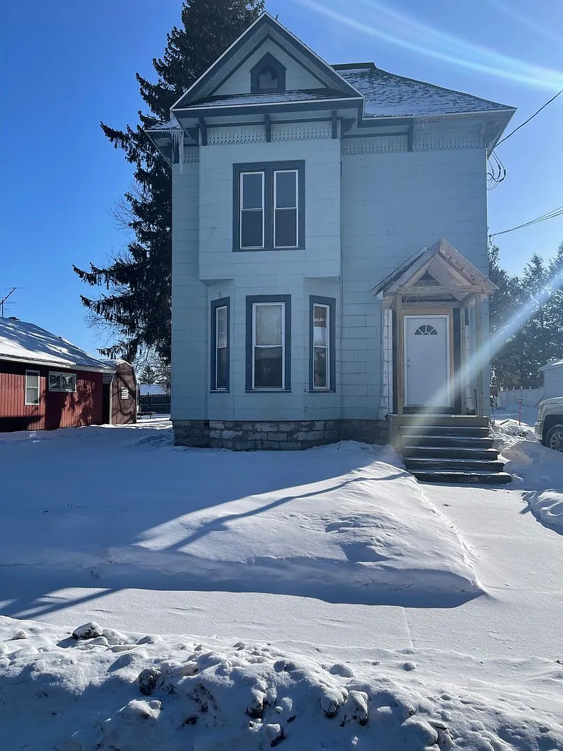 714 State St Carthage — Photo 4