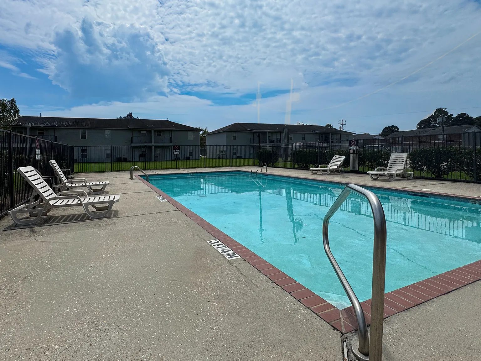 Camellia Trace Apartments — Photo 4