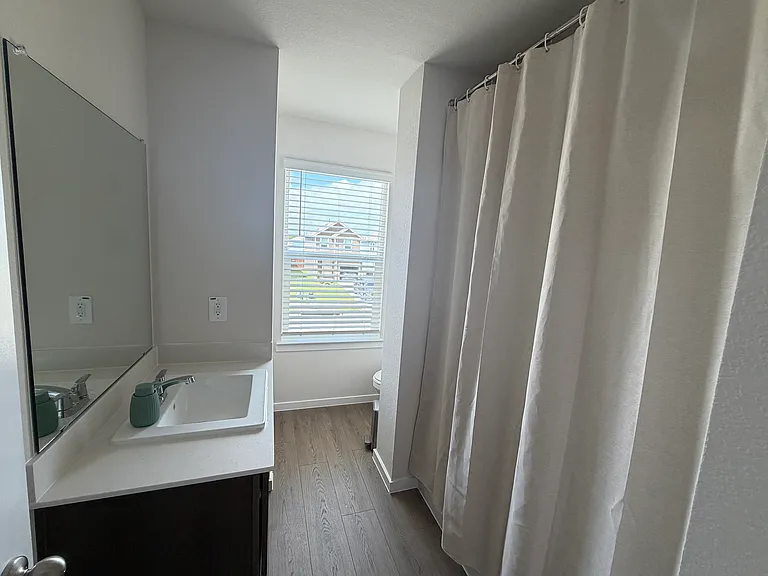 4468 Bonney Ave — Photo 6