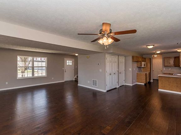 4th image of 295 Antietam Blvd