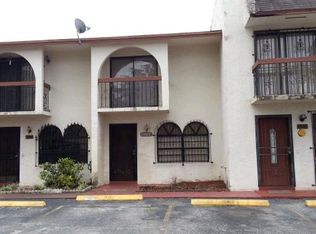 1060 W 79th St #15, Hialeah, FL 33014